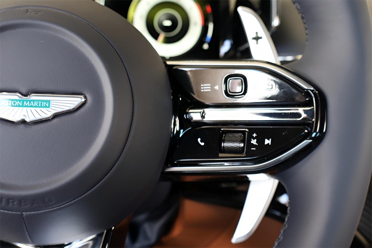 2026 Aston Martin Vantage Base