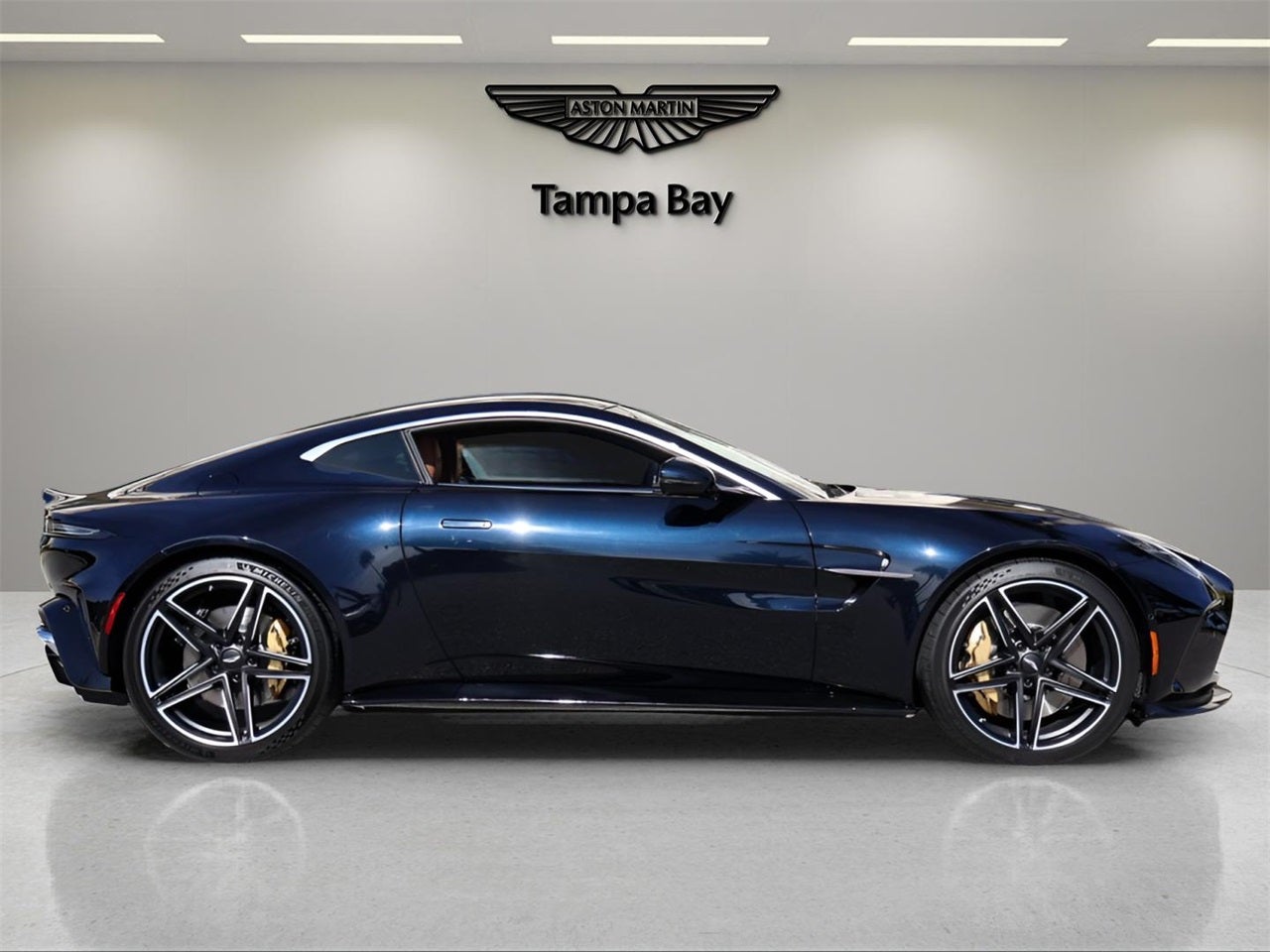 2026 Aston Martin Vantage Base