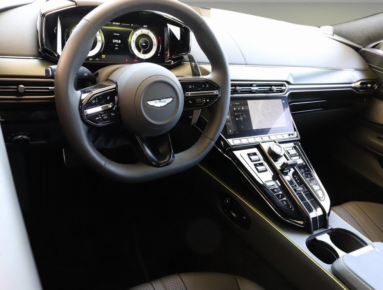 2025 Aston Martin Vantage Base