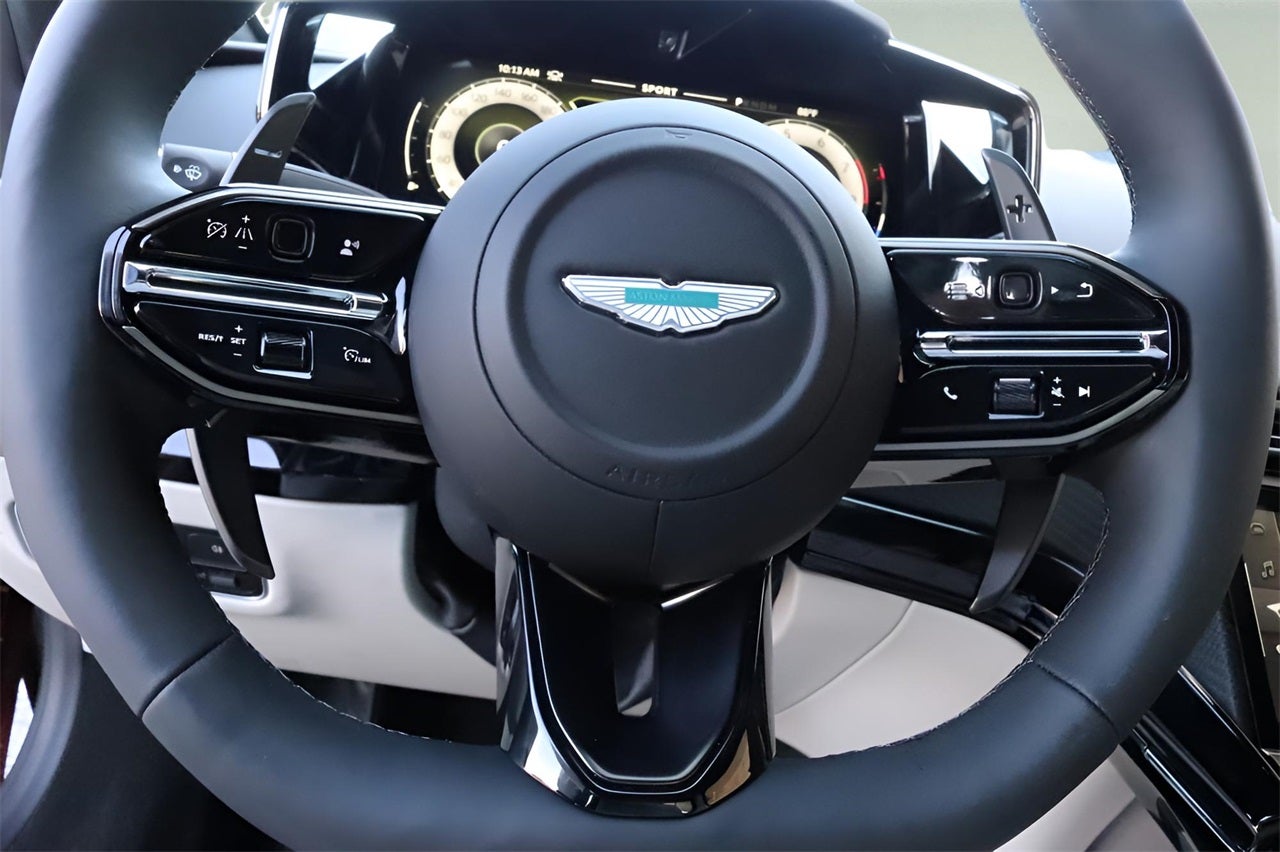 2026 Aston Martin Vantage Base