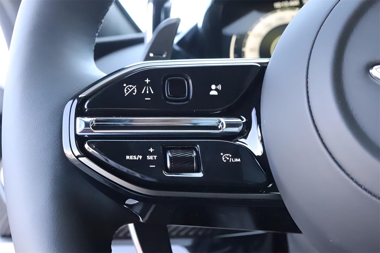 2026 Aston Martin Vantage Base