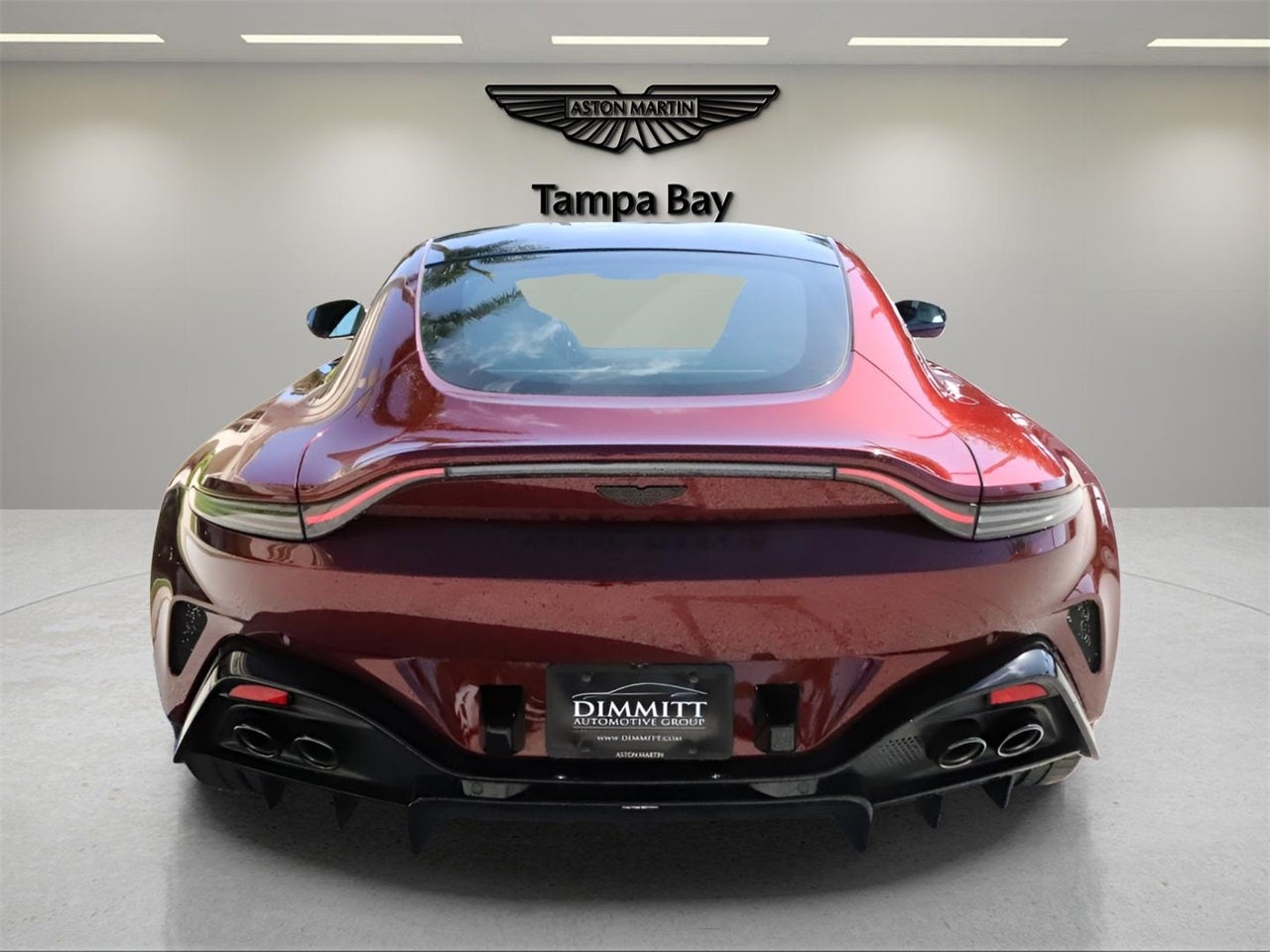 2026 Aston Martin Vantage Base