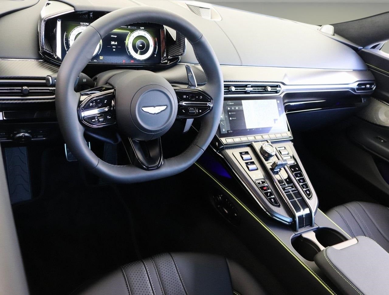 2025 Aston Martin Vantage Base