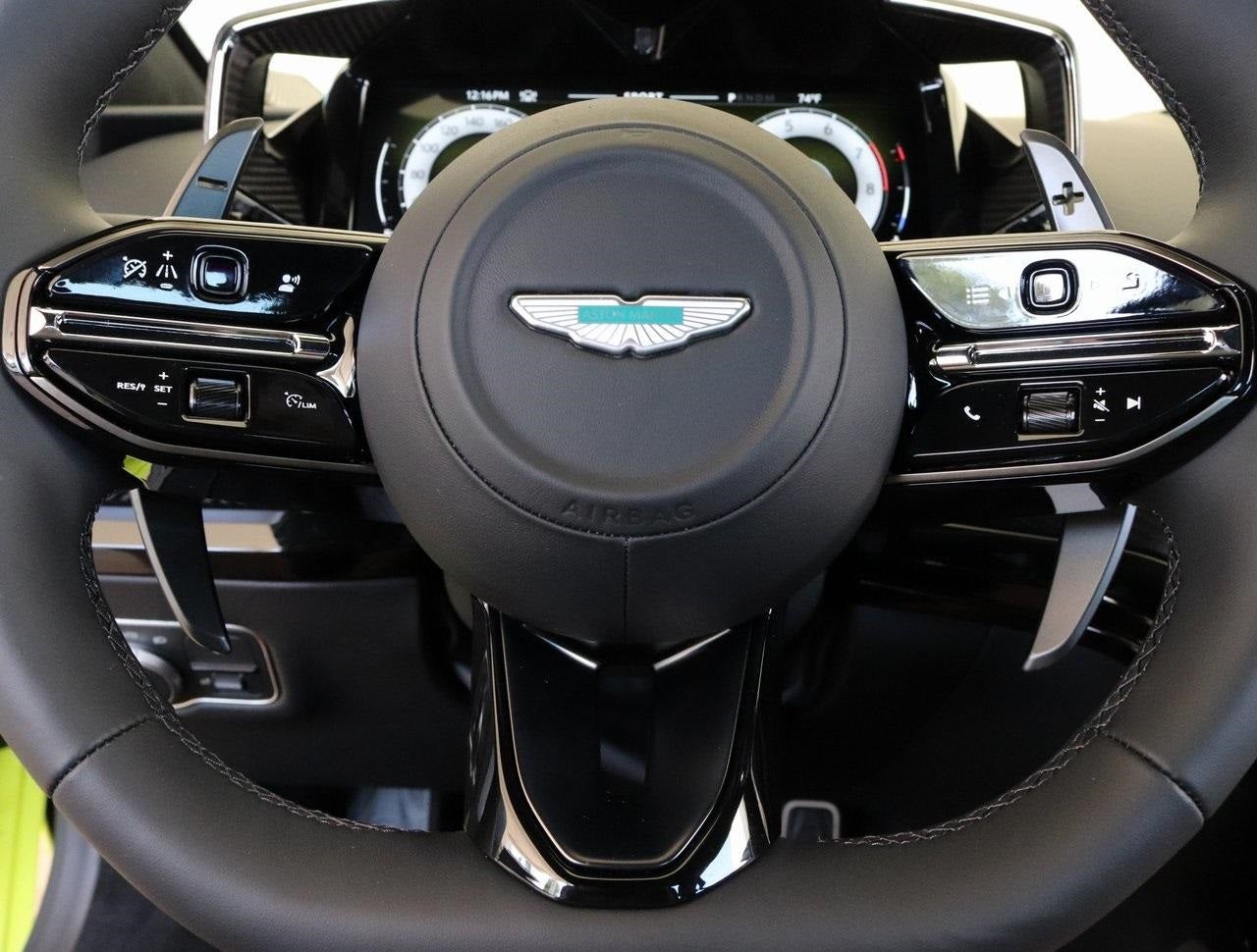 2025 Aston Martin Vantage Base