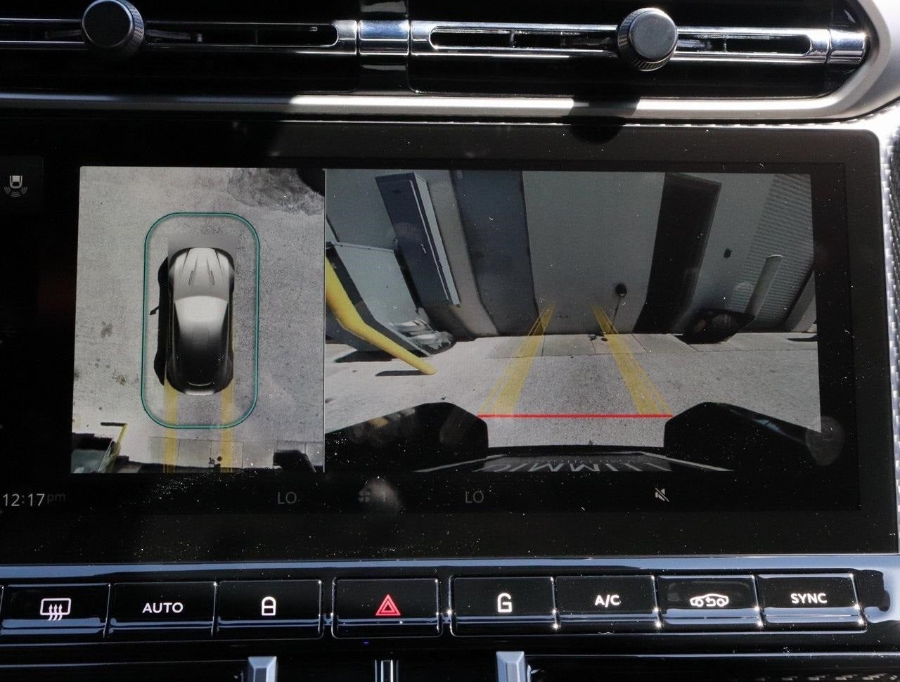 2025 Aston Martin Vantage Base