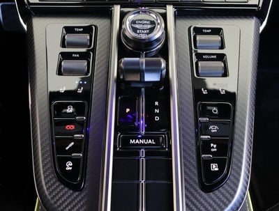 2025 Aston Martin Vantage Base