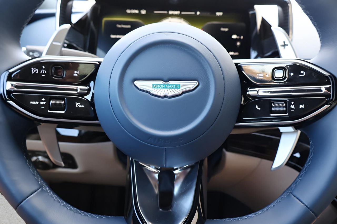 2026 Aston Martin Vantage Base