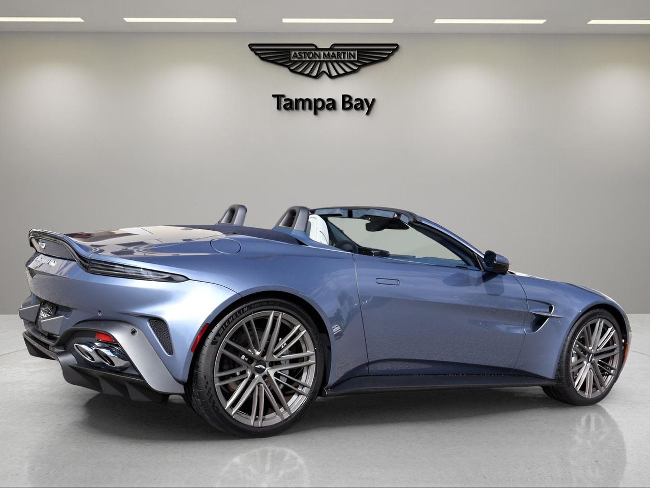 2026 Aston Martin Vantage Base