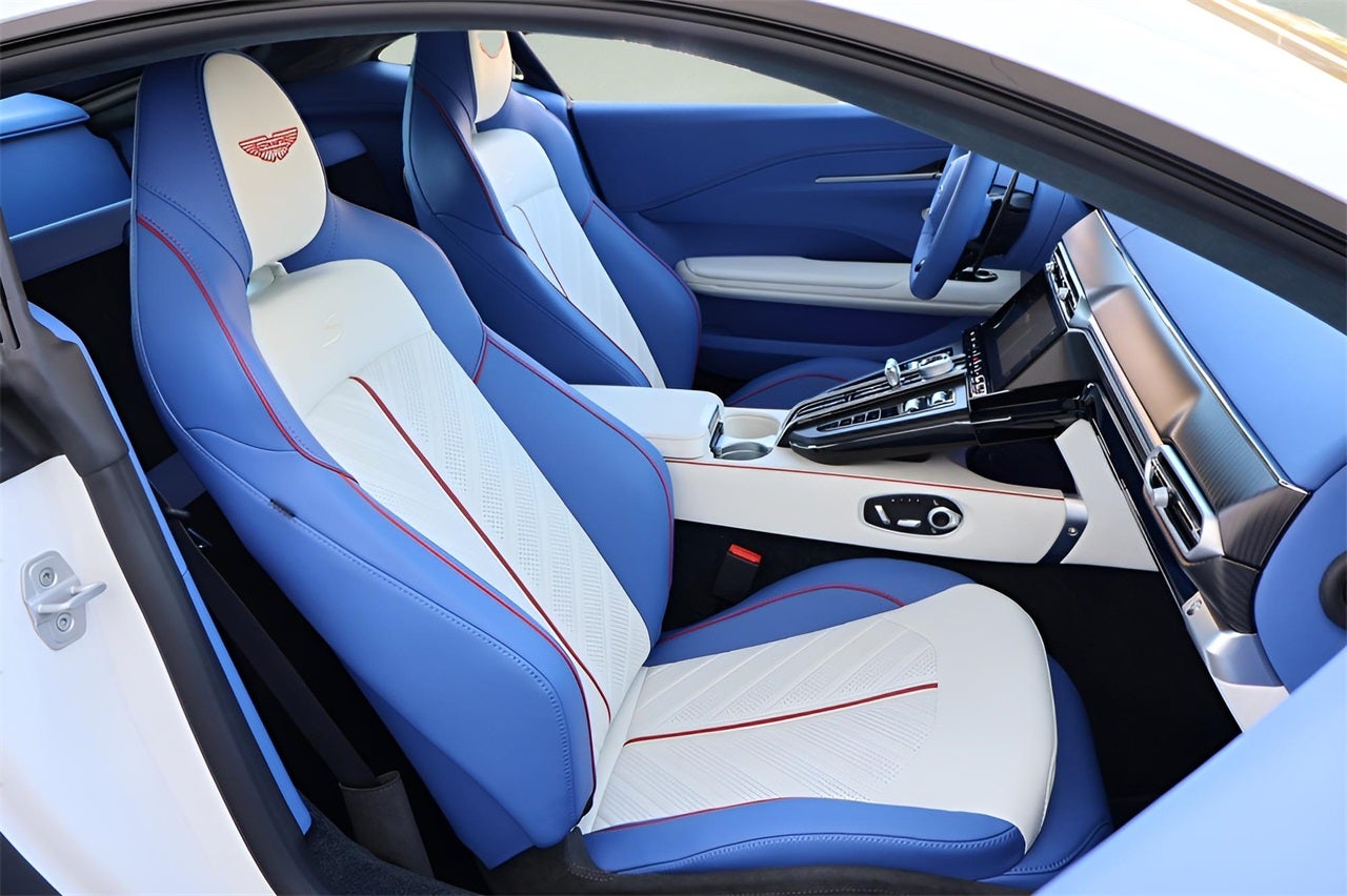 2026 Aston Martin Vantage Base