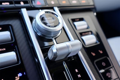 2026 Aston Martin Vantage Base