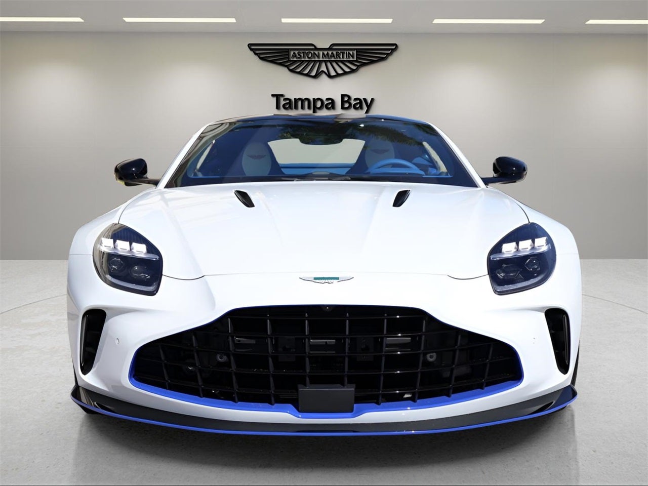 2026 Aston Martin Vantage Base