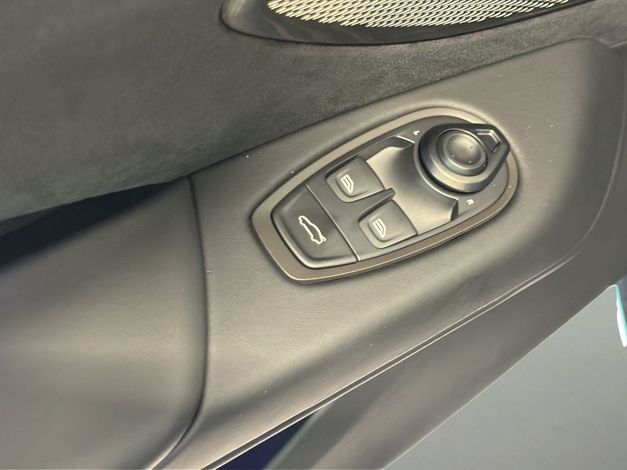 2026 Aston Martin Vantage S