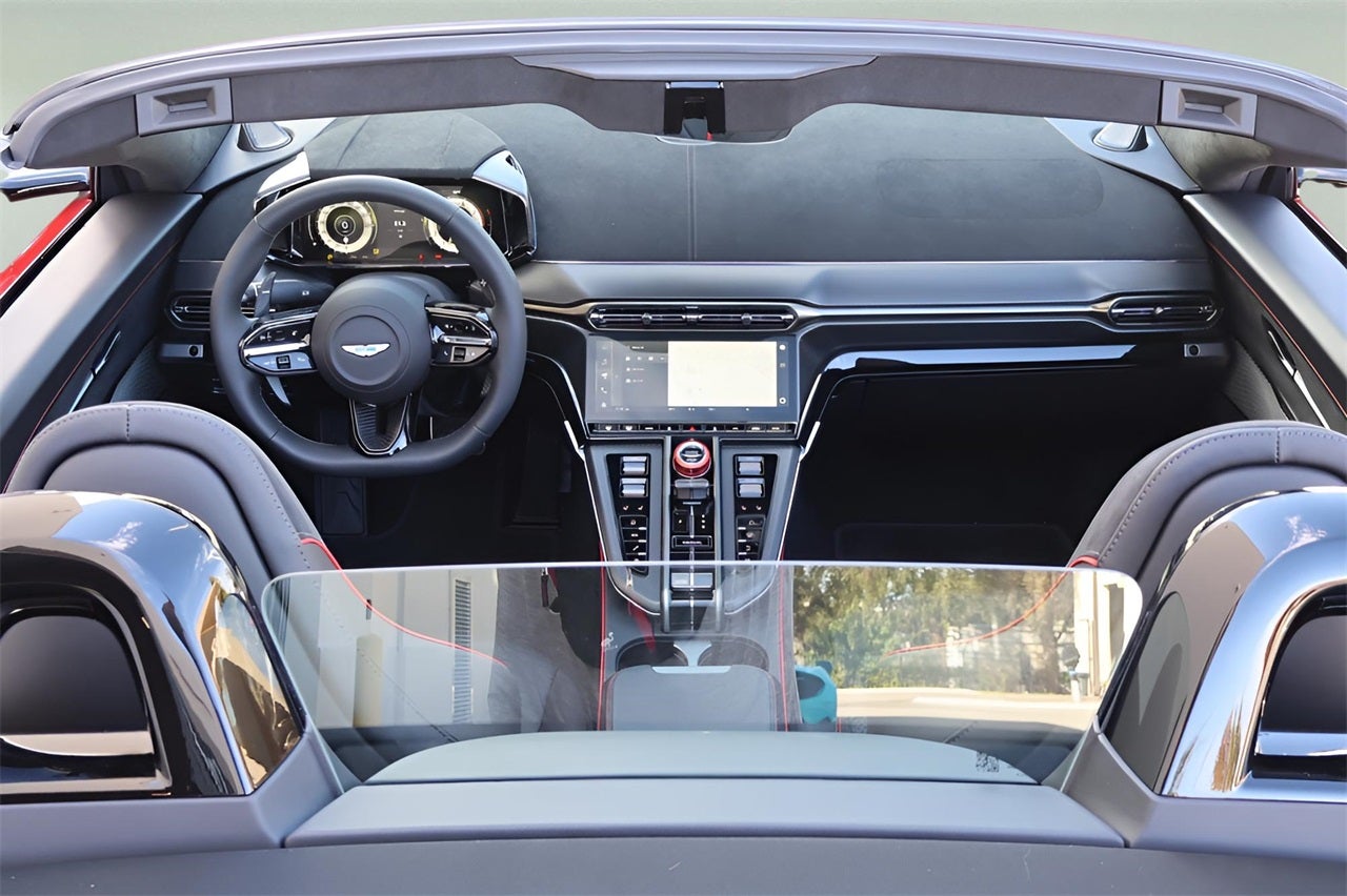 2026 Aston Martin Vantage Base