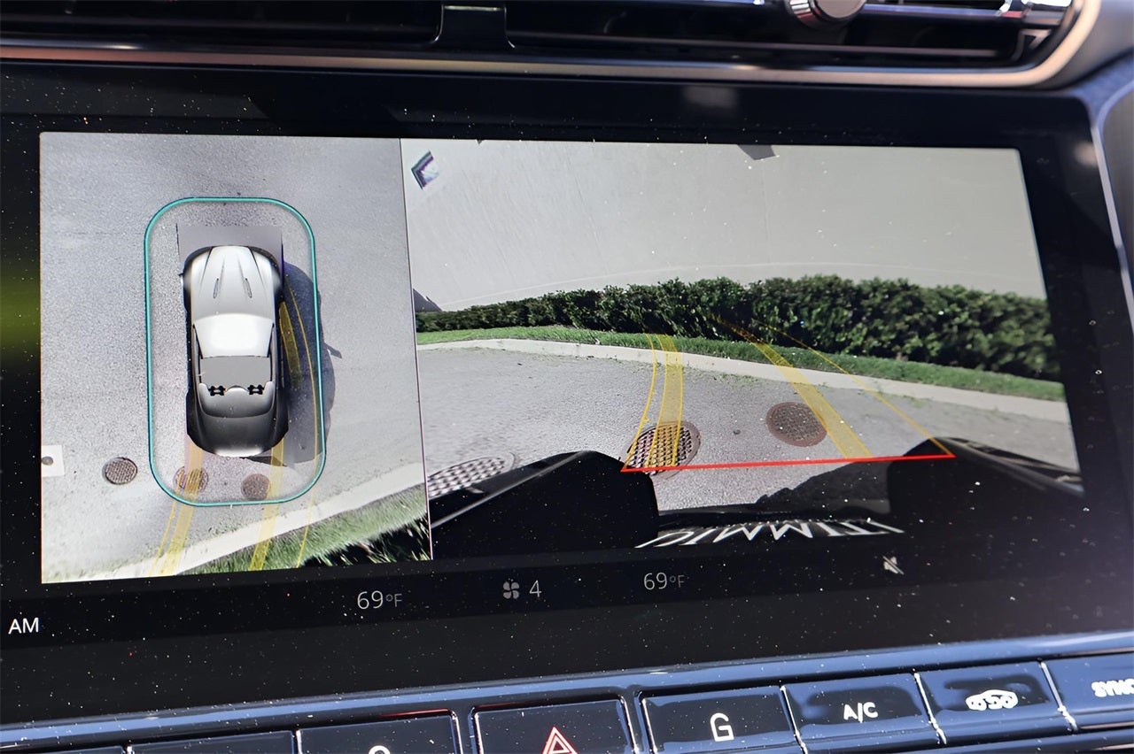 2026 Aston Martin Vantage Base