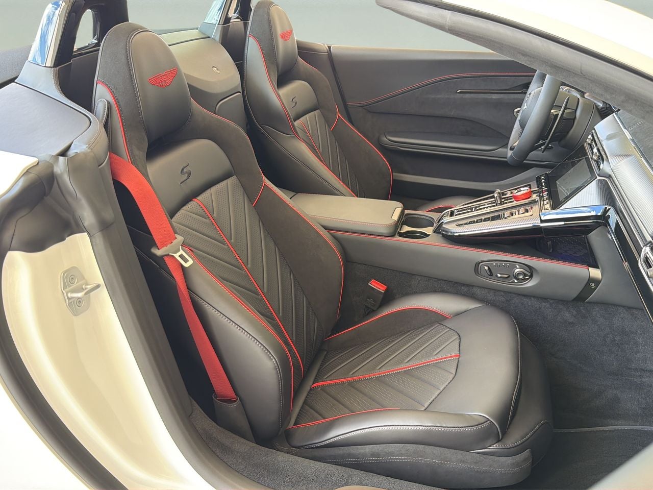 2026 Aston Martin Vantage S
