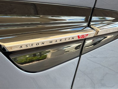 2027 Aston Martin Vanquish Base