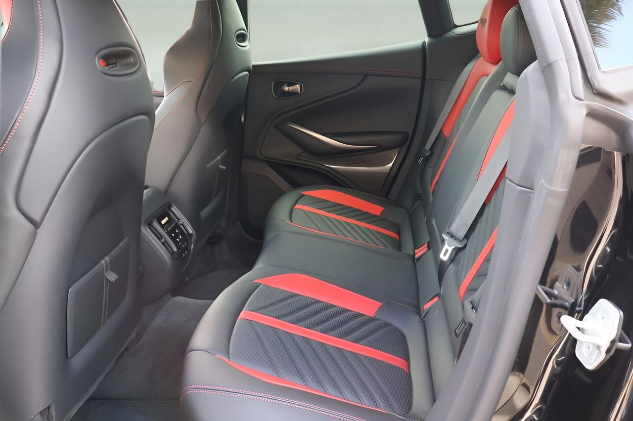 2024 Aston Martin DBX 707