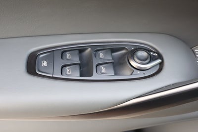 2025 Aston Martin DBX 707