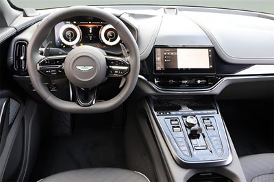 2025 Aston Martin DBX 707