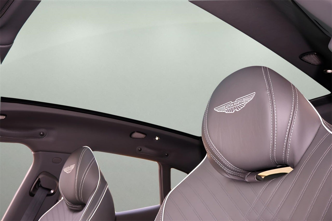 2025 Aston Martin DBX 707