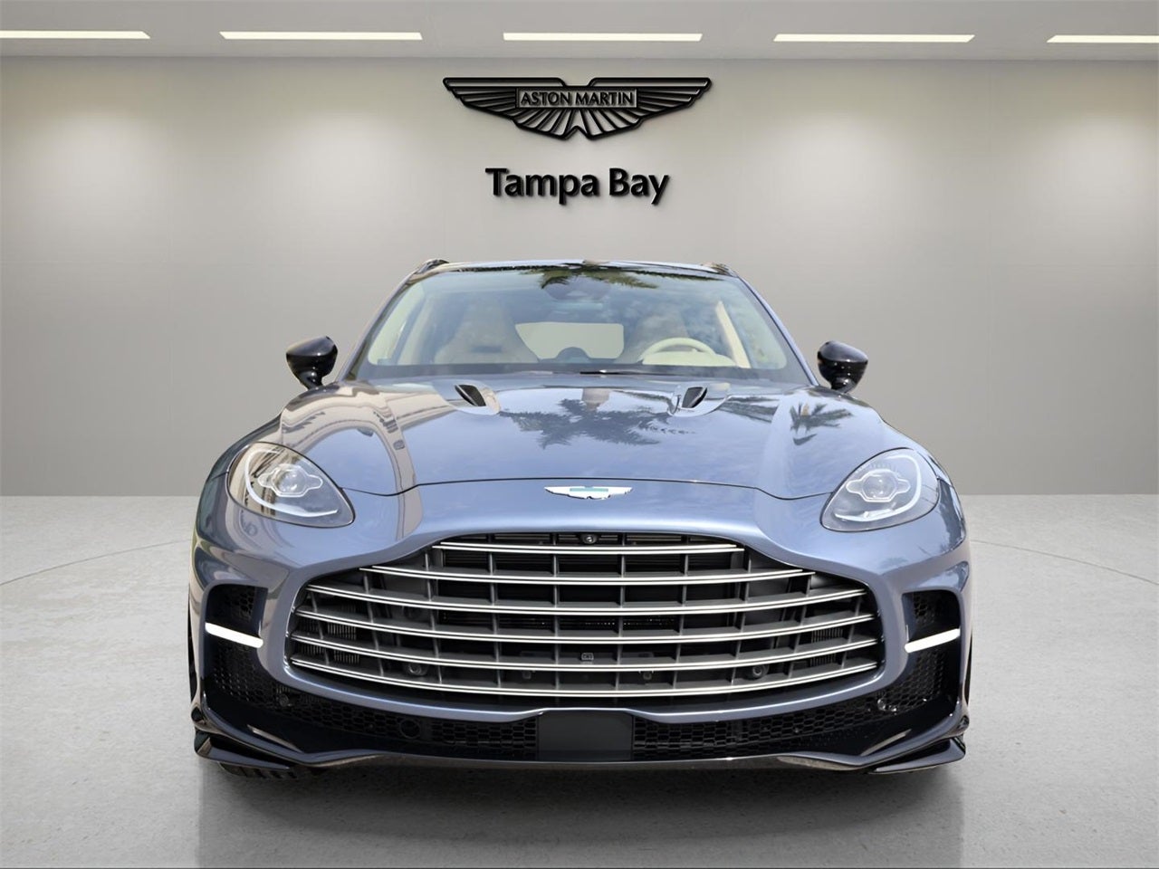 2026 Aston Martin DBX 707