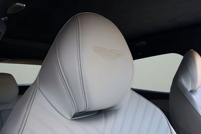 2025 Aston Martin DBX 707