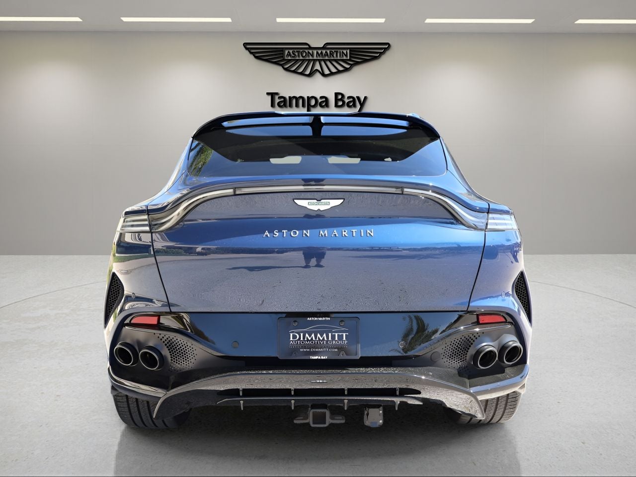 2025 Aston Martin DBX 707