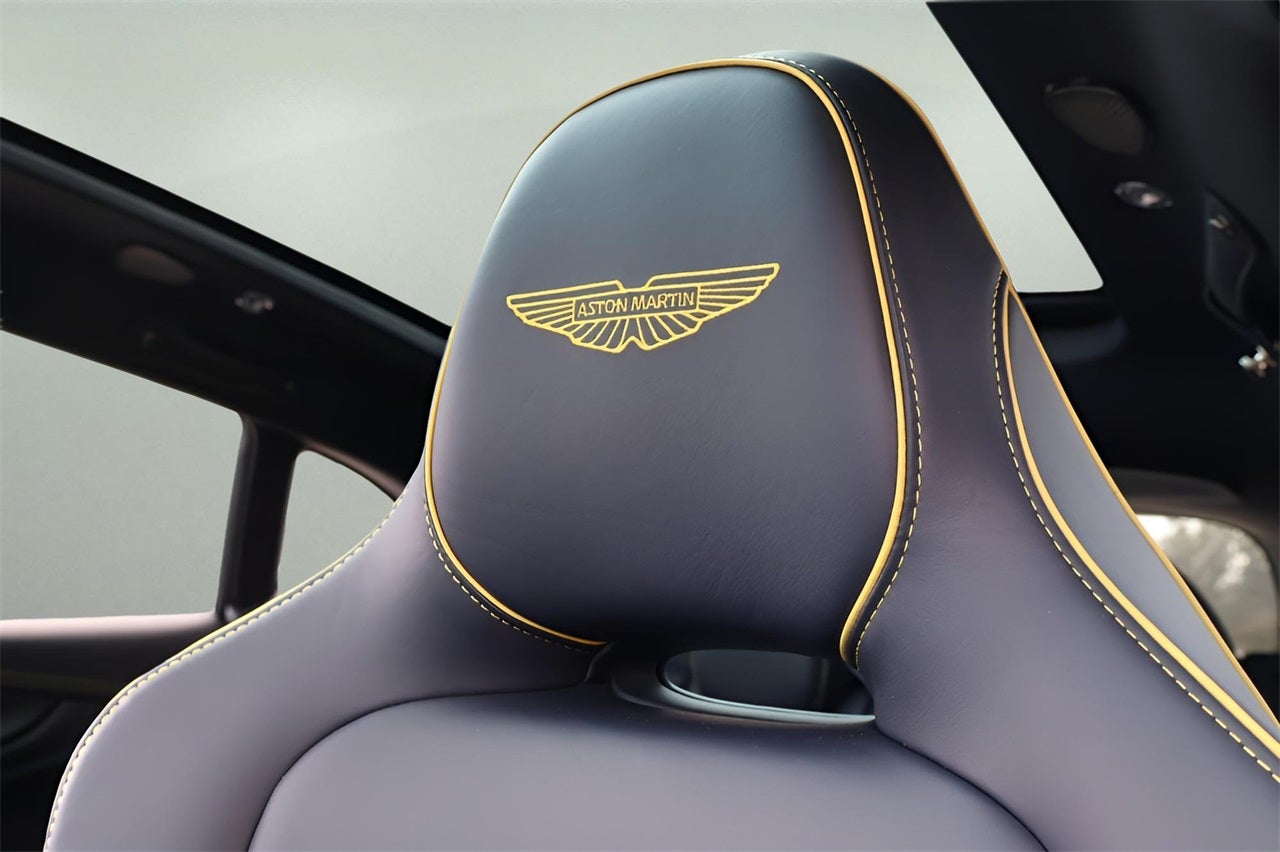 2025 Aston Martin DBX 707