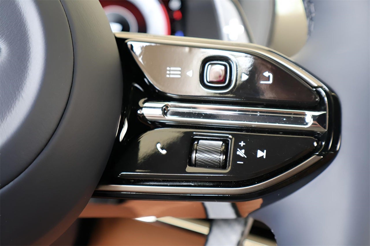 2026 Aston Martin DBX 707