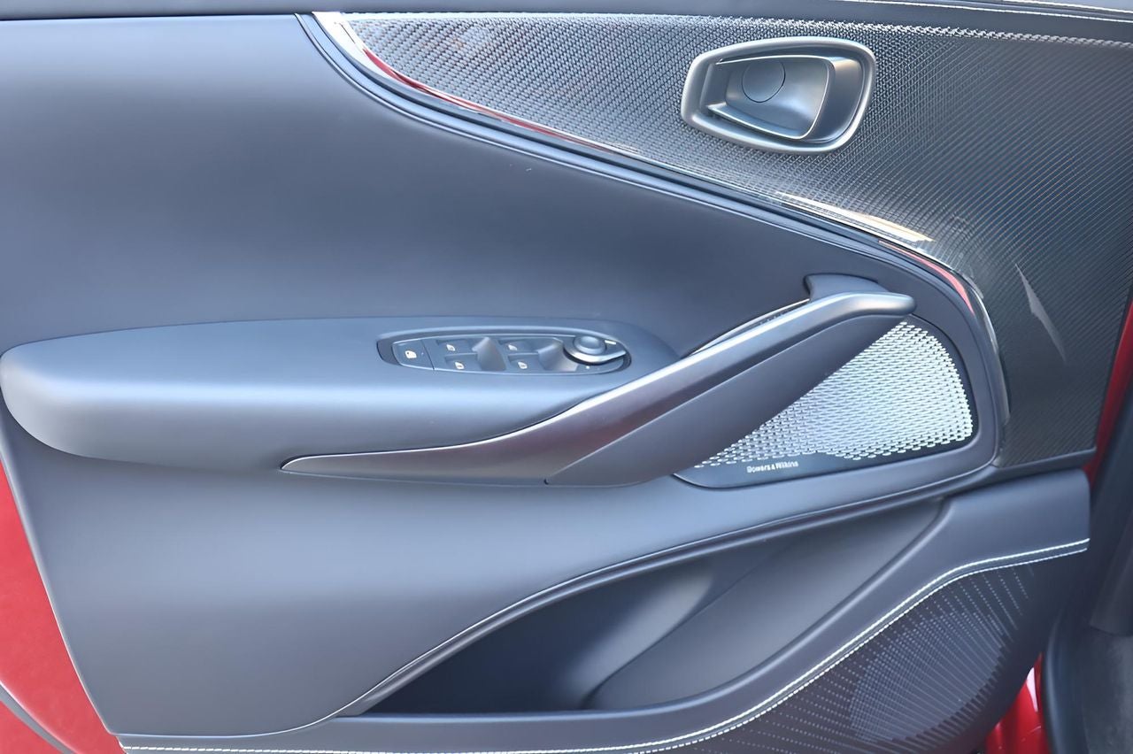 2026 Aston Martin DBX S