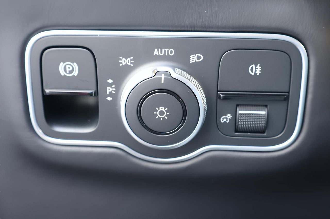 2026 Aston Martin DBX S