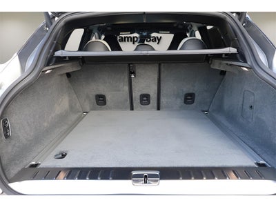 2026 Aston Martin DBX Base