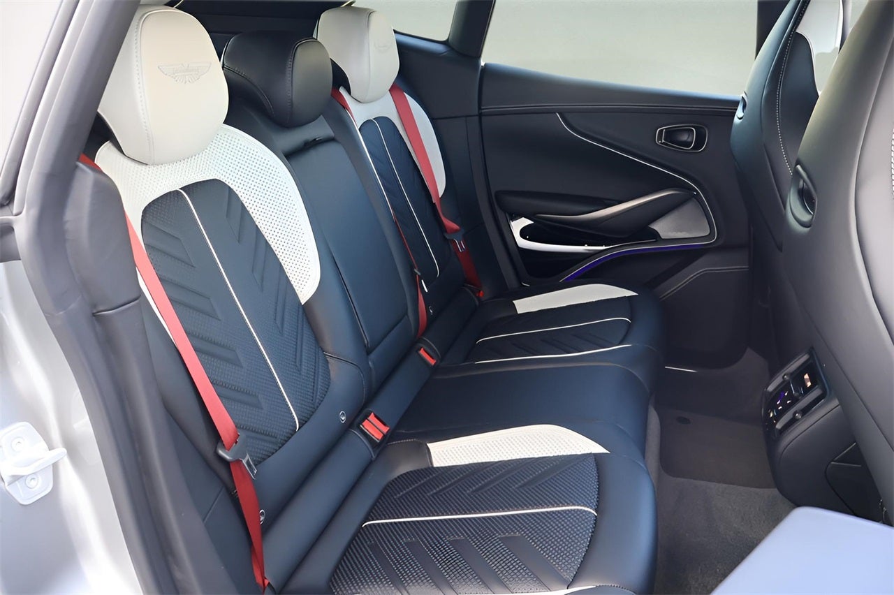 2026 Aston Martin DBX Base