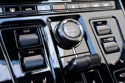 2026 Aston Martin DBX Base