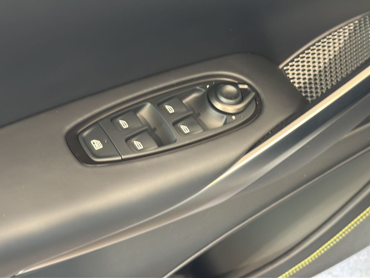 2026 Aston Martin DBX S