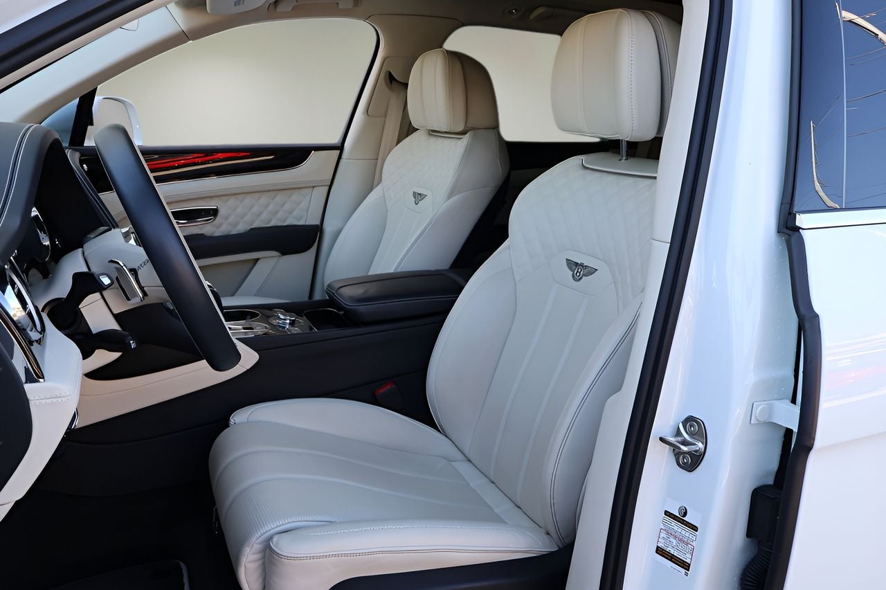 2021 Bentley Bentayga Hybrid Base