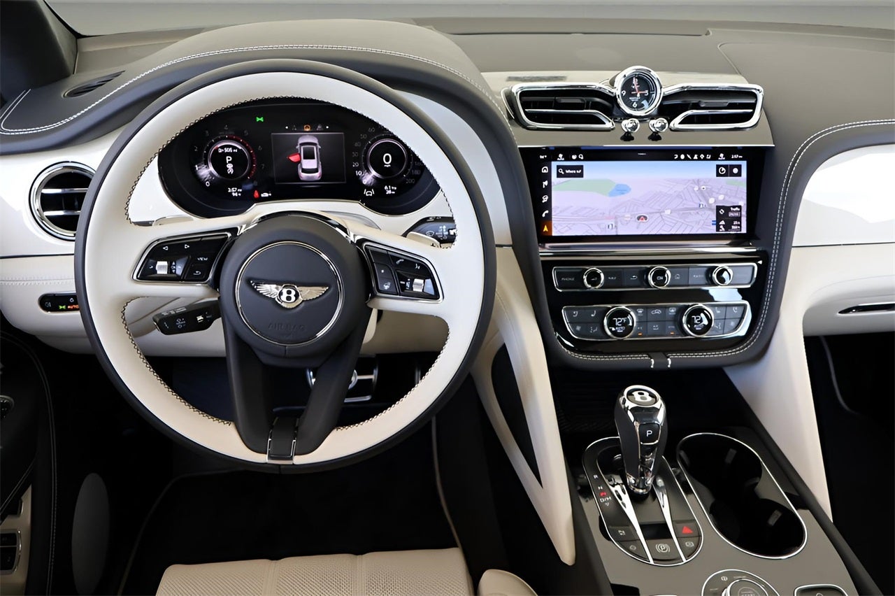 2025 Bentley Bentayga V8