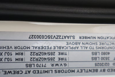 2025 Bentley Bentayga V8