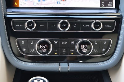 2025 Bentley Bentayga Azure V8