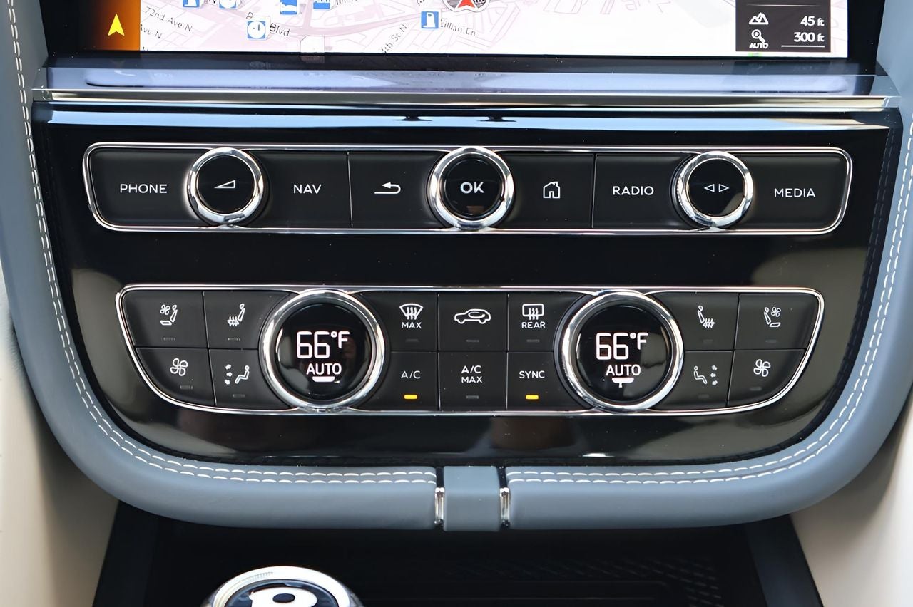 2025 Bentley Bentayga Azure V8