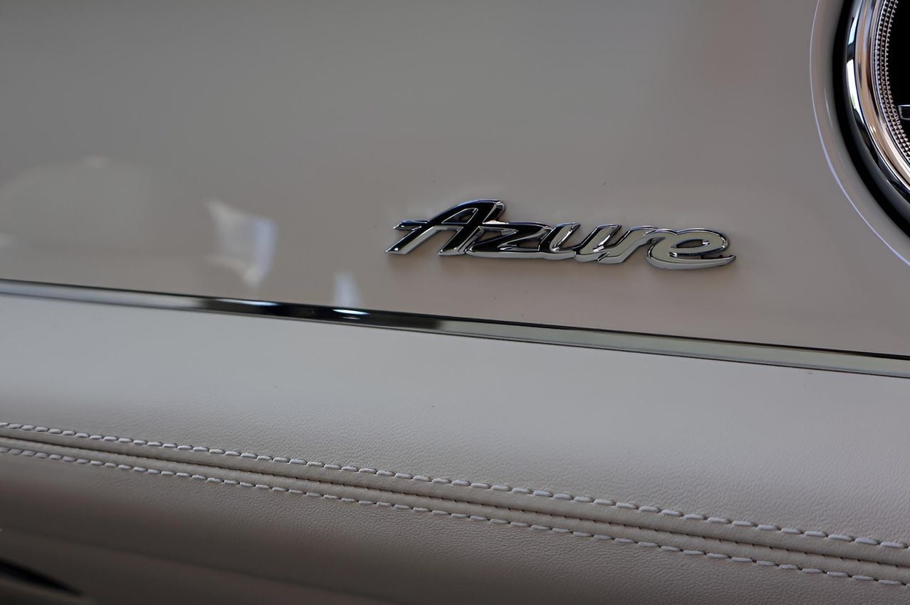 2025 Bentley Bentayga Azure V8
