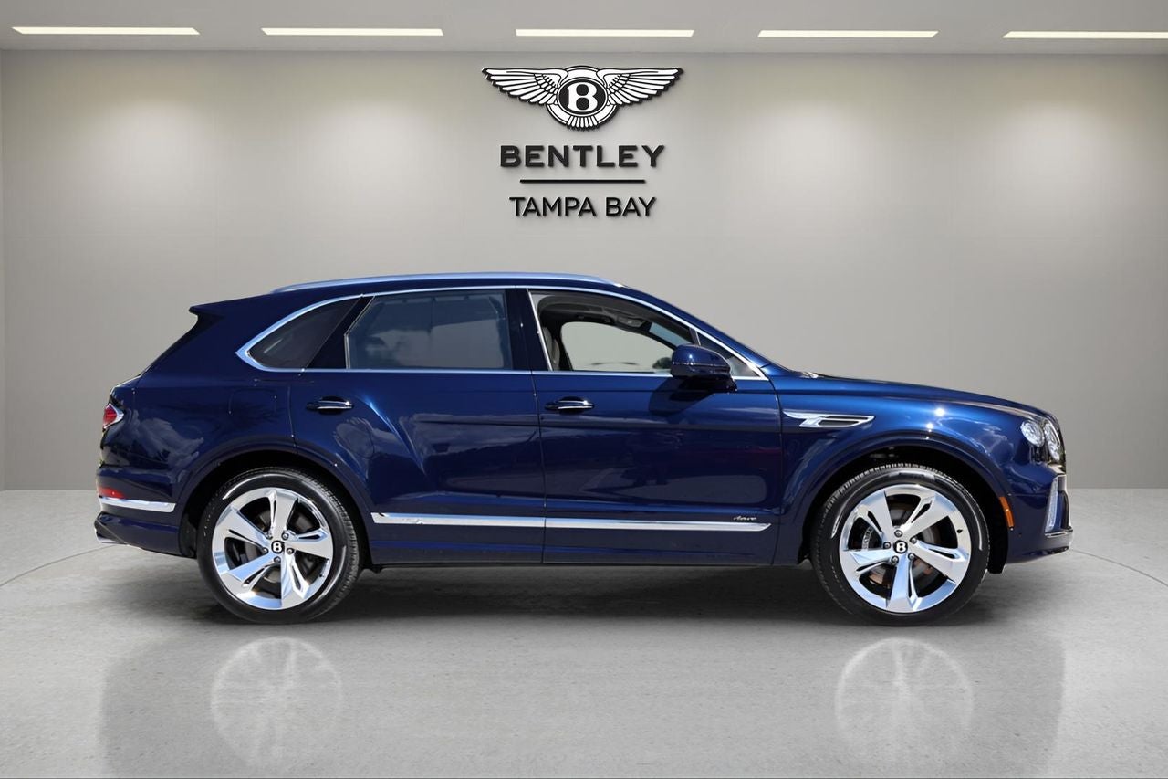 2025 Bentley Bentayga Azure V8