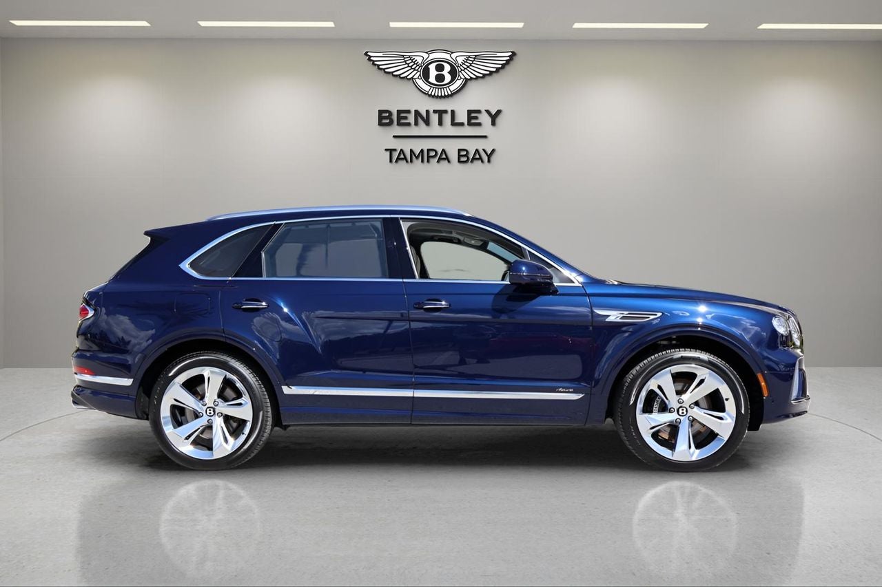 2025 Bentley Bentayga Azure V8