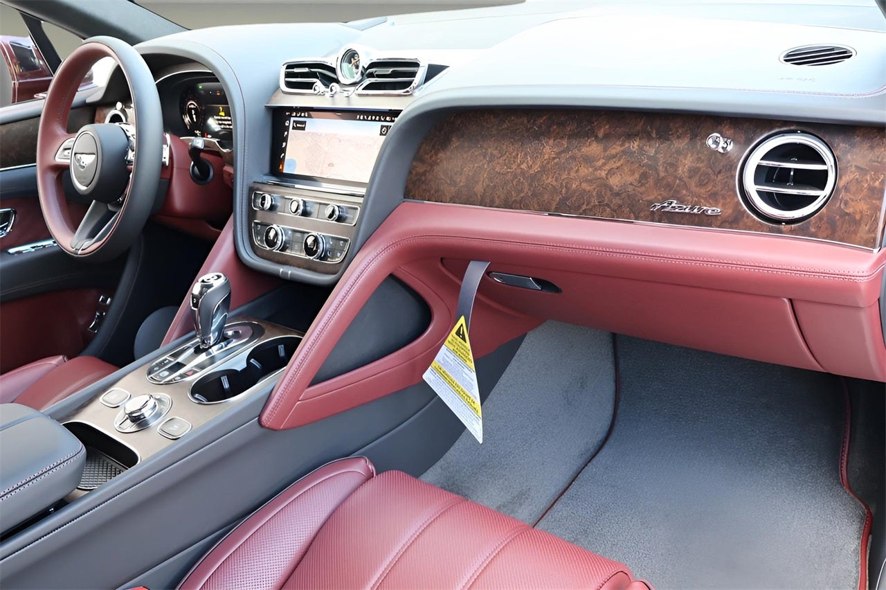 2025 Bentley Bentayga V8