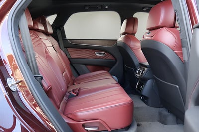 2025 Bentley Bentayga V8