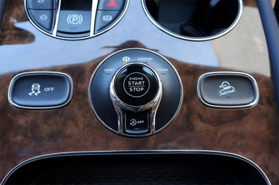 2025 Bentley Bentayga V8