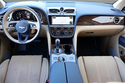 2025 Bentley Bentayga V8
