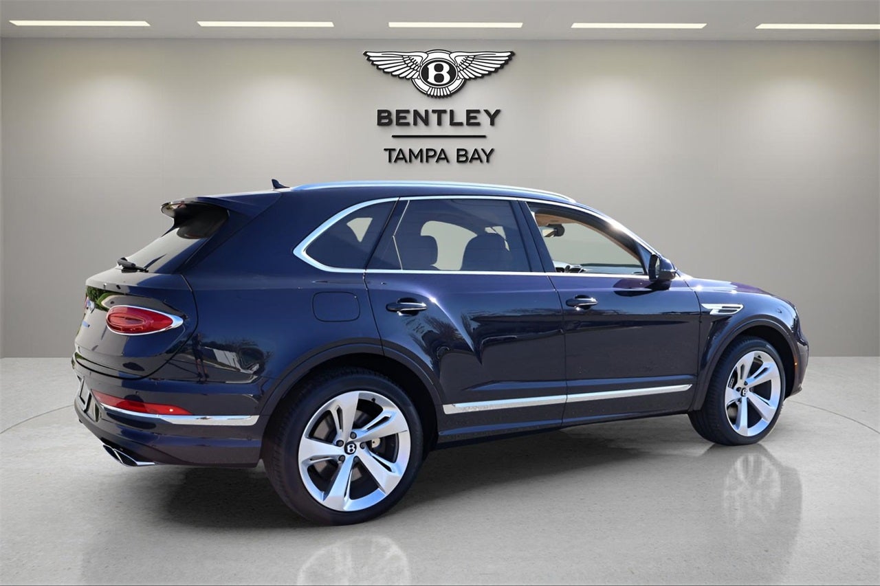 2025 Bentley Bentayga V8