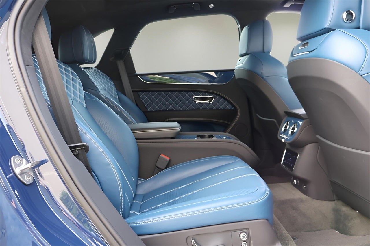 2023 Bentley Bentayga Base