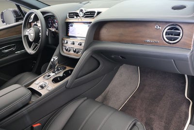 2026 Bentley Bentayga Azure V8